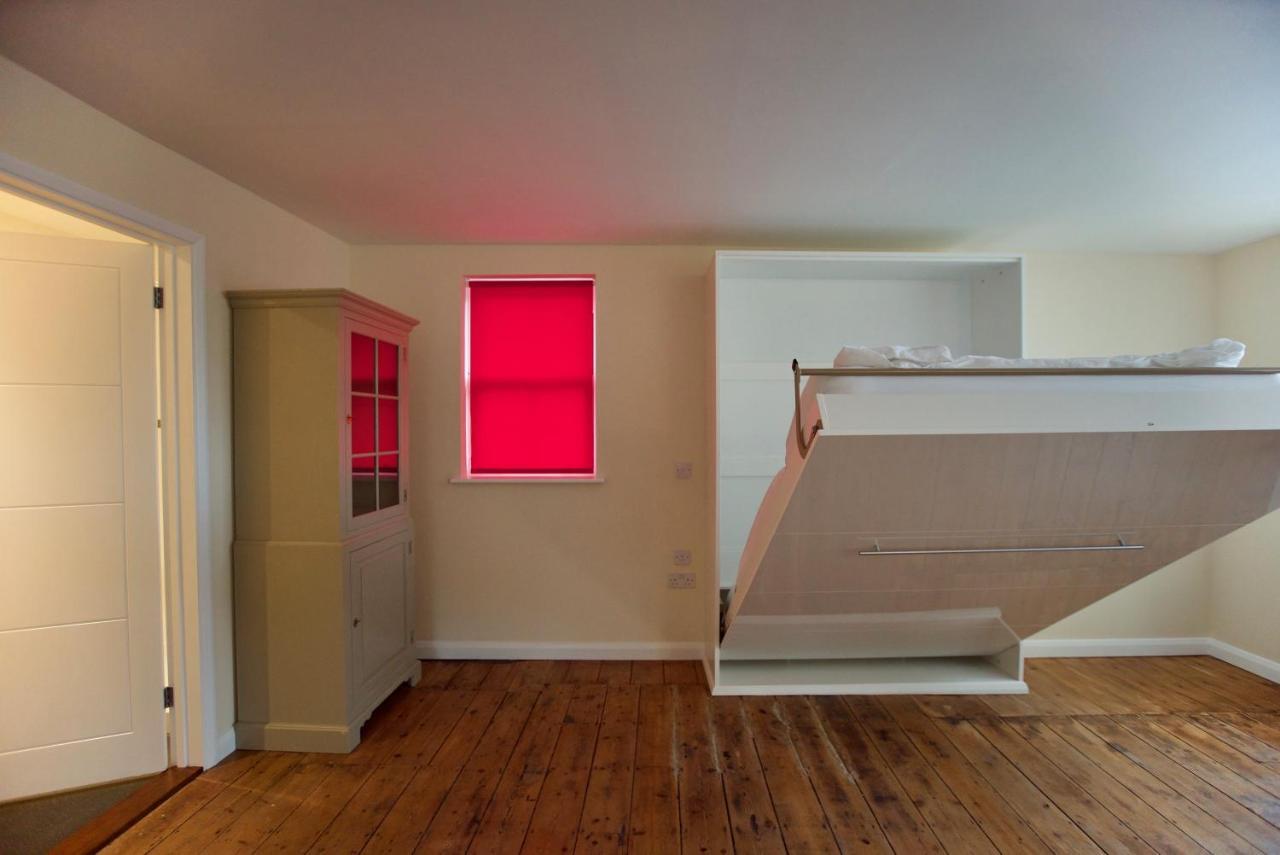 Spacious Apartment With Roof Terrace, Near The Waterfront, Ipswich Exterior photo